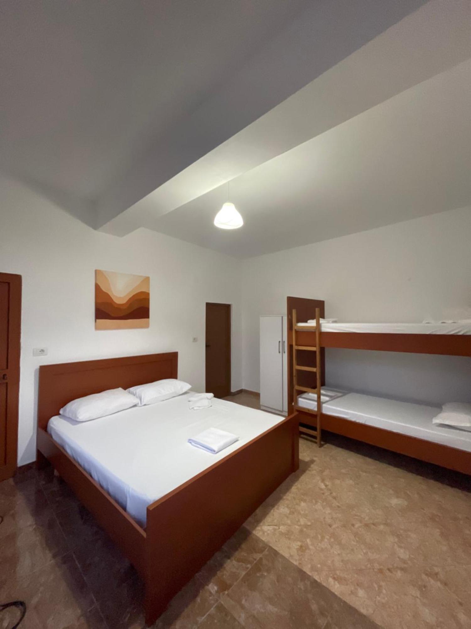 Rent Loren Holiday home *