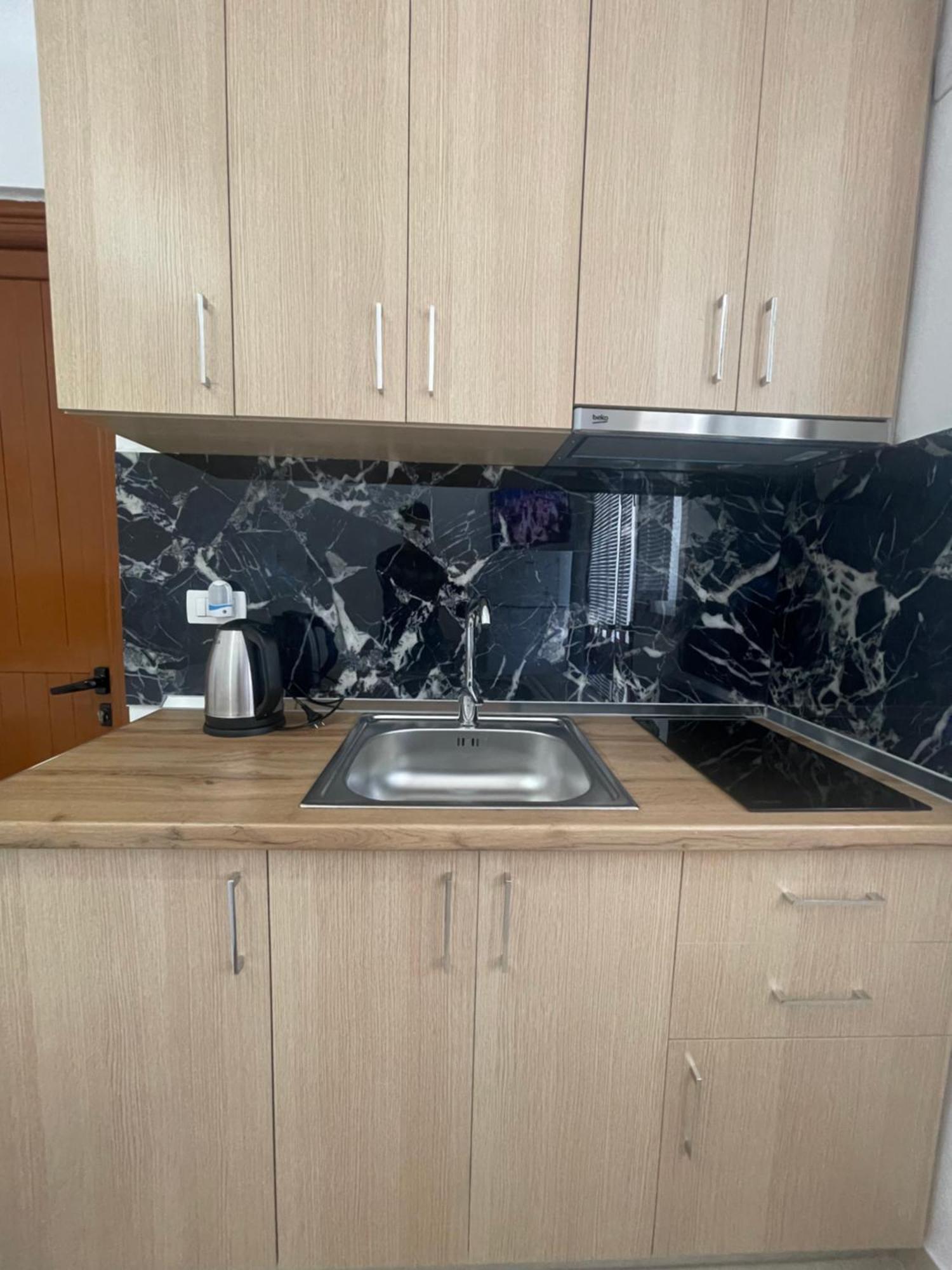 Rent Loren Holiday home