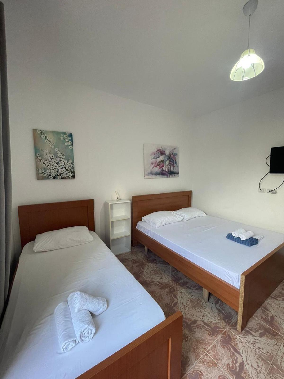 Rent Loren Holiday home
