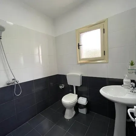 Rent Rooms Loren Vlore Exterior photo