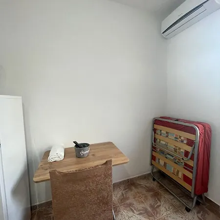 Rent Rooms Loren Vlore Exterior photo