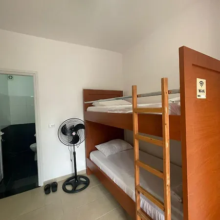 Rent Rooms Loren Vlore Exterior photo