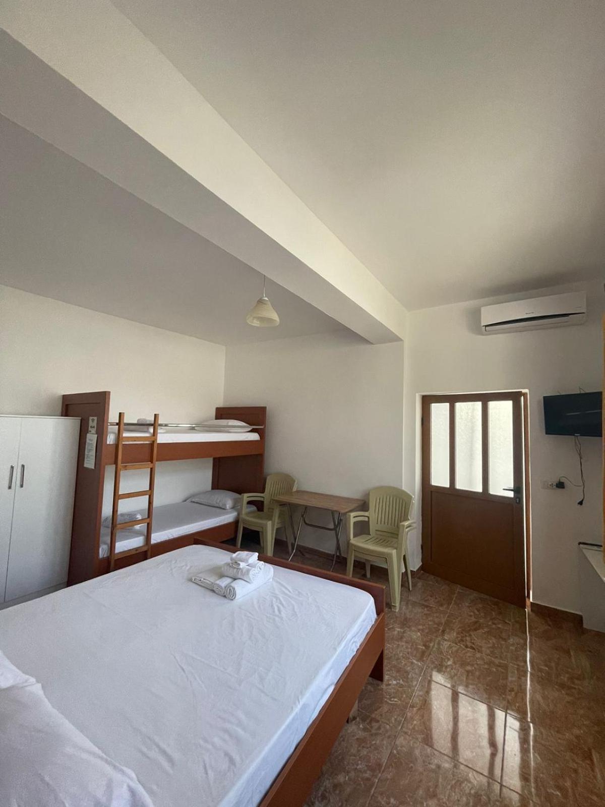 Ferienhaus Rent Loren Vlorë